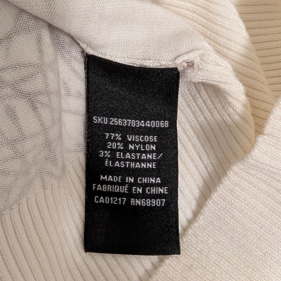 Dress from Le Chateau, Size S - Picture 4 of 4